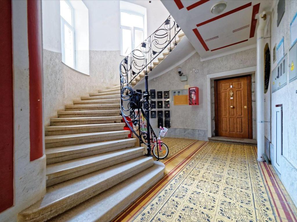 Business Appartements "Villa Muenz" Pola Esterno foto