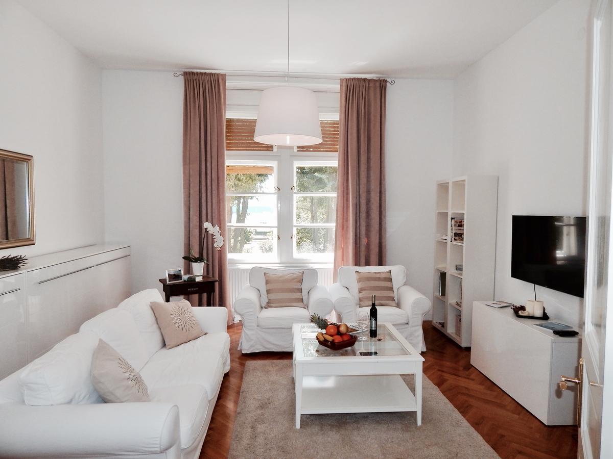 Business Appartements "Villa Muenz" Pola Esterno foto